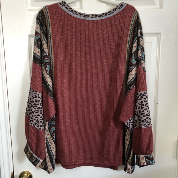 NWT GiGiO XL Patten Mix Top - Picture 7 of 7